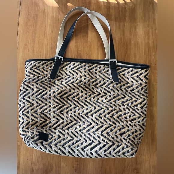 TOMS Chevron Woven Straw Large Tote Bag - Picture 9 of 11